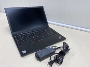 Alquiler Mensual de Notebook Lenovo ThinkPad E15 Intel Core i5 10th Gen 10210U 1.6 GHz 32GB RAM, 512GB SSD  Pantalla de 15.6 Teclado Ingles Windows 10 Professional 